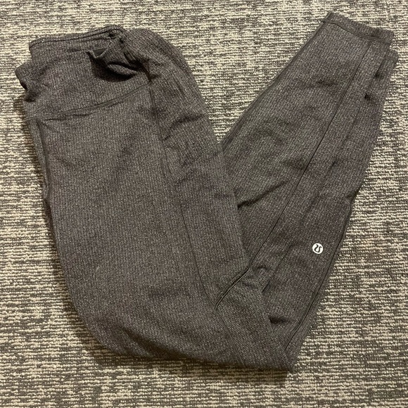 lululemon leggings - Picture 1 of 4
